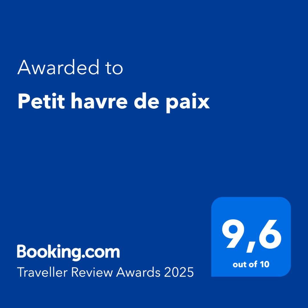 Petit Havre De Paix Bis - Piscine Et Plage A Pied Ле Госие Екстериор снимка